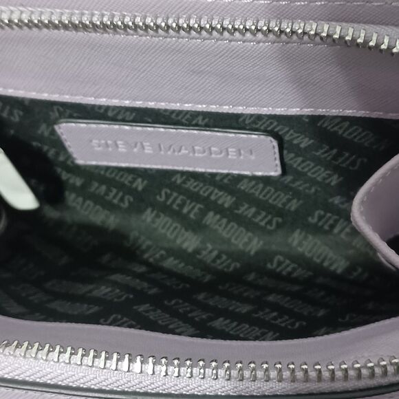 STEVE MADDEN Lavender Wallet Crossbody - Picture 5 of 5